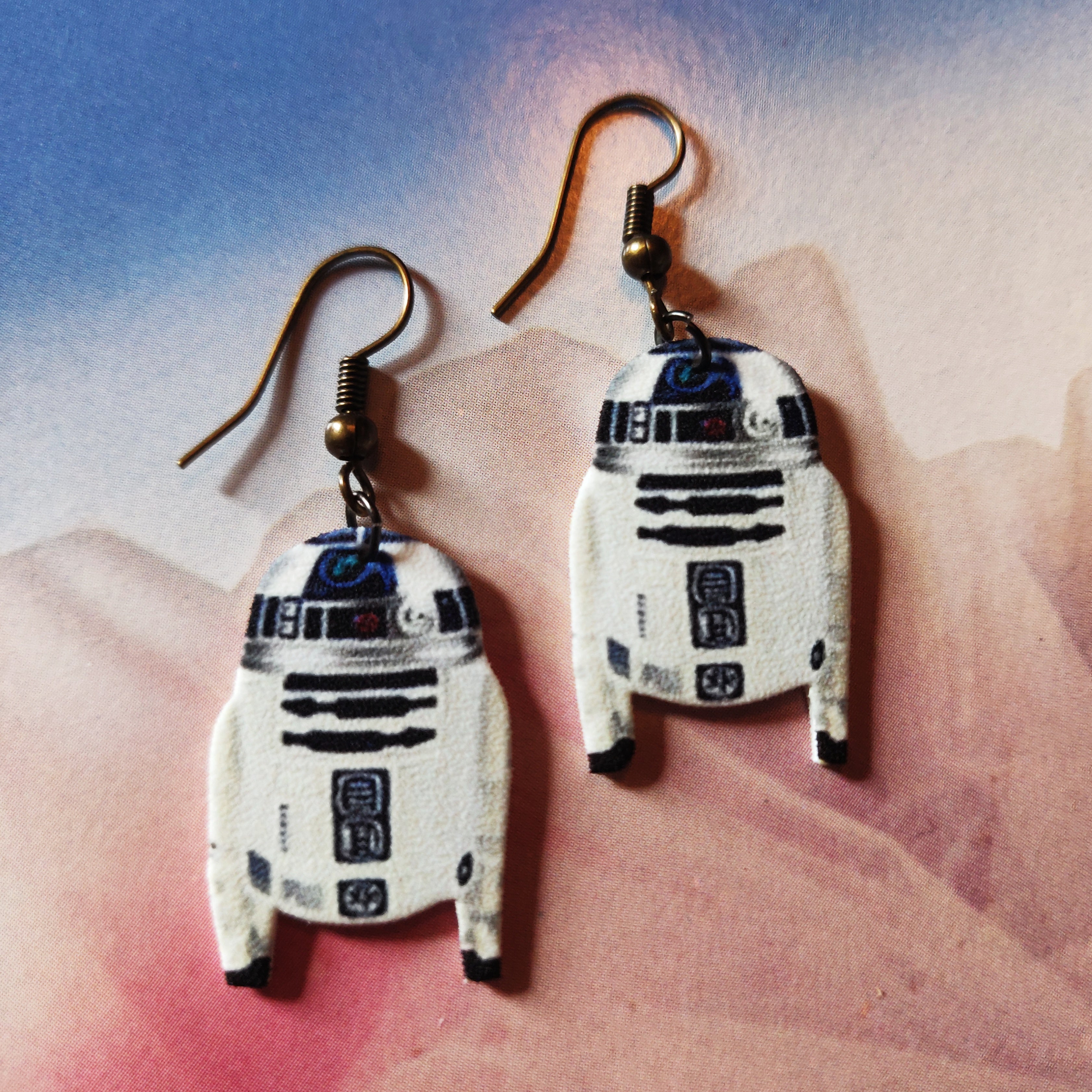 R2d2 earrings clearance