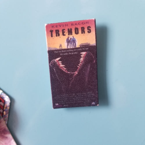Tremors VHS MAGNET
