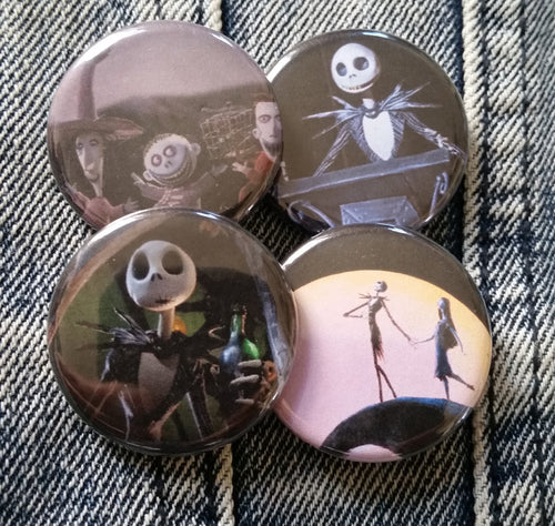Making Christmas Pin Back Buttons