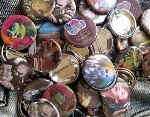 It's Showtime! pin back button