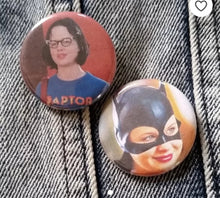 Enid  pin back buttons