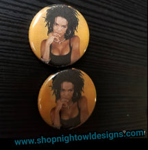 Lauren pin back button