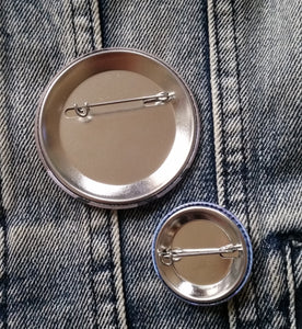 Stevie W- 70s Pin Back Button