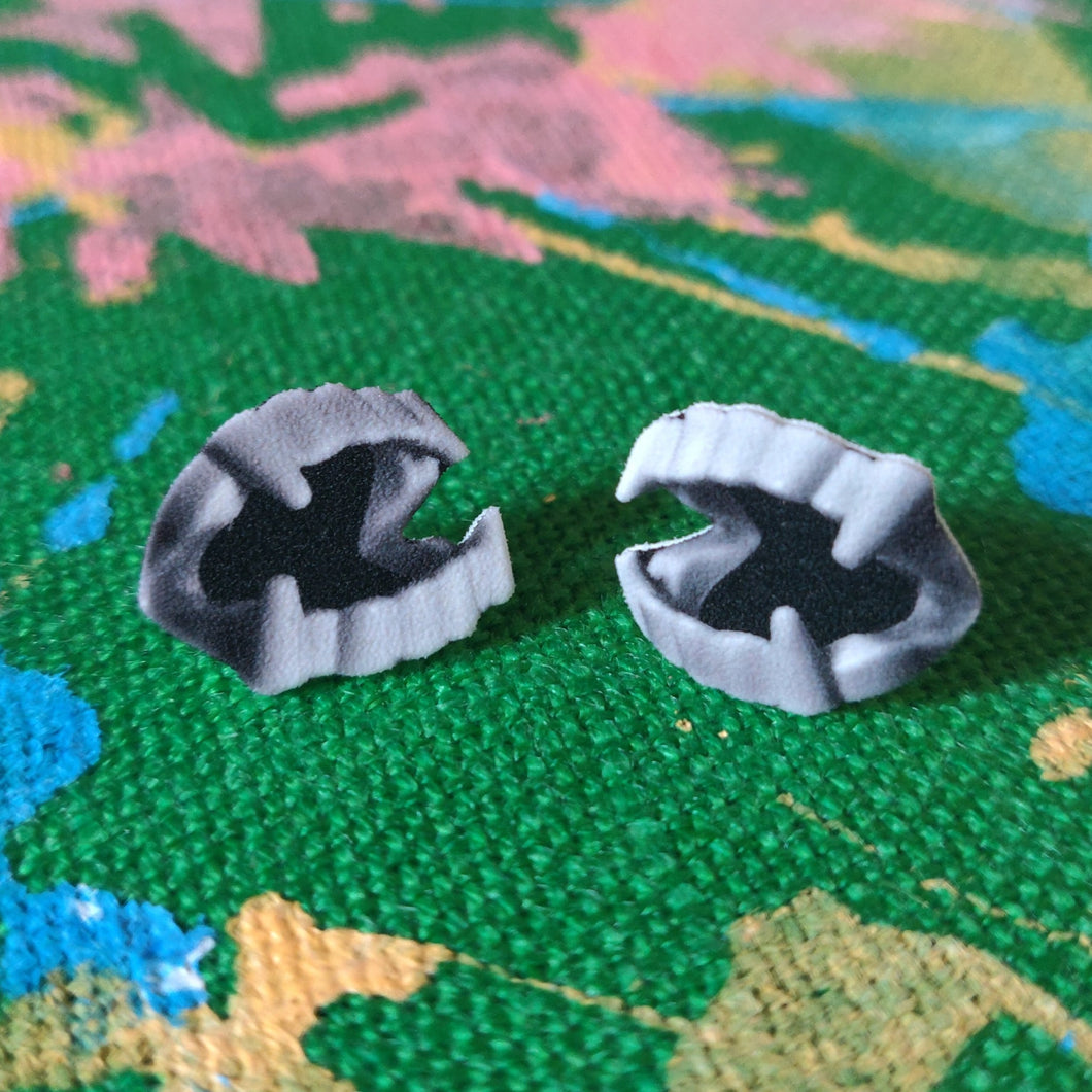 Fangs Post Earrings