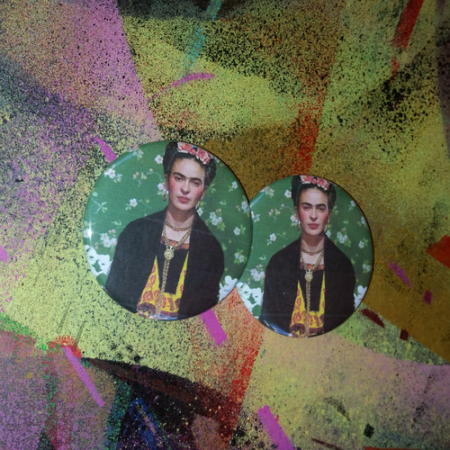 Frid a pin back button